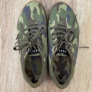 Nobull camo sneaker